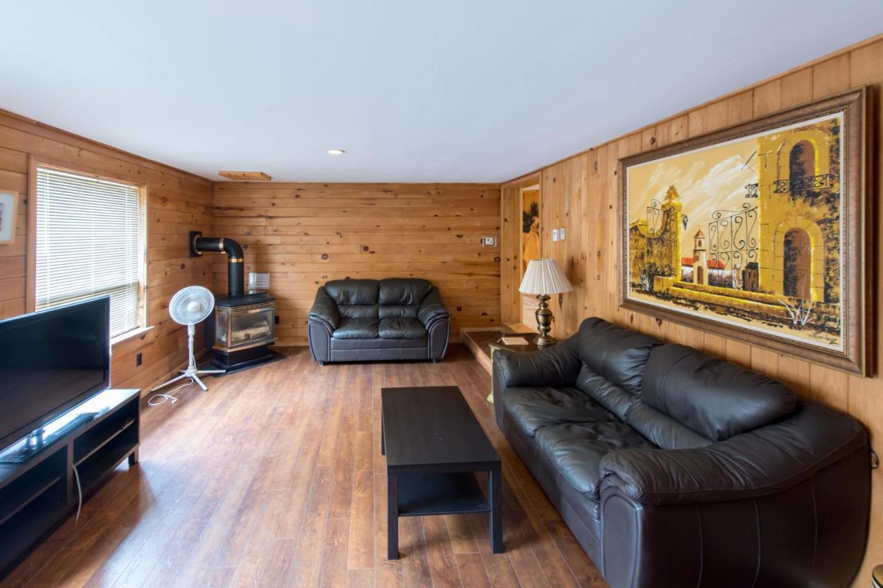 Madawaska Lodge-Cottage Extérieur photo