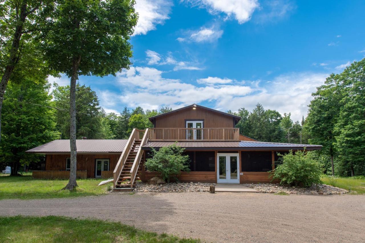 Madawaska Lodge-Cottage Extérieur photo