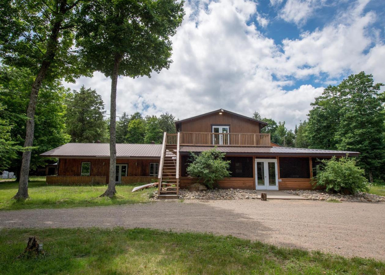 Madawaska Lodge-Cottage Extérieur photo