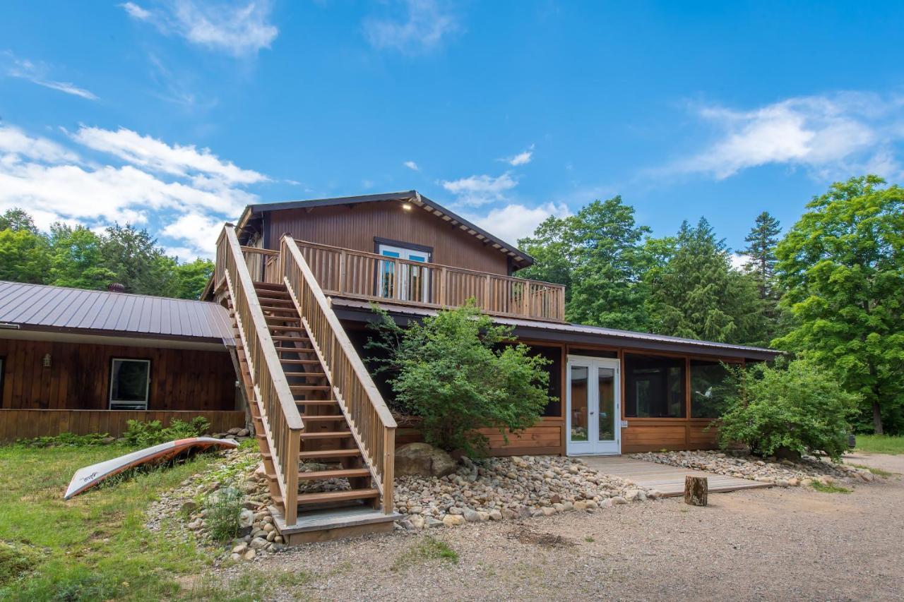 Madawaska Lodge-Cottage Extérieur photo