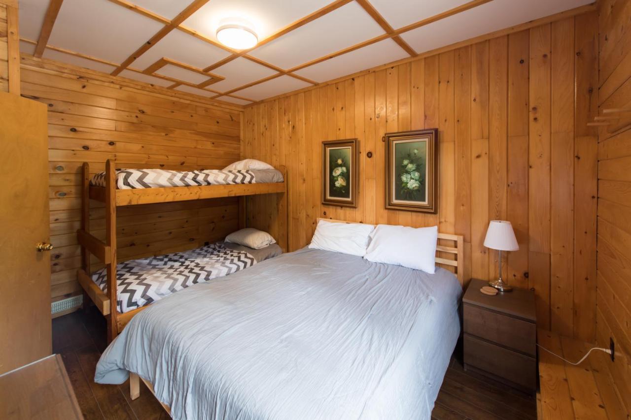 Madawaska Lodge-Cottage Extérieur photo