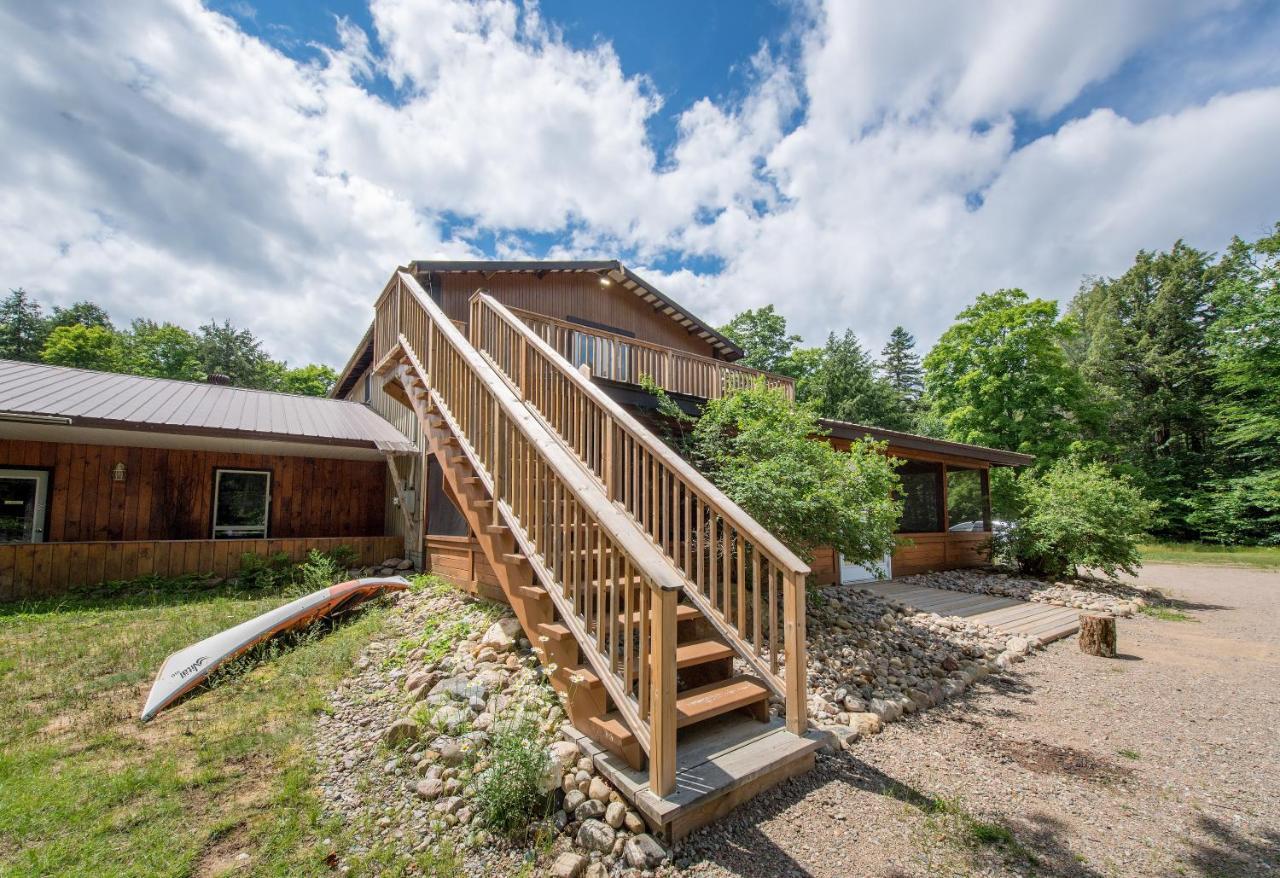 Madawaska Lodge-Cottage Extérieur photo