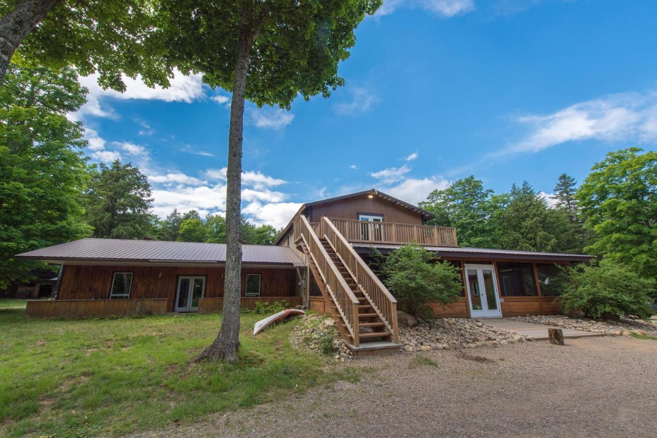 Madawaska Lodge-Cottage Extérieur photo
