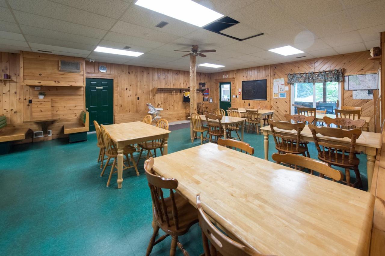 Madawaska Lodge-Cottage Extérieur photo