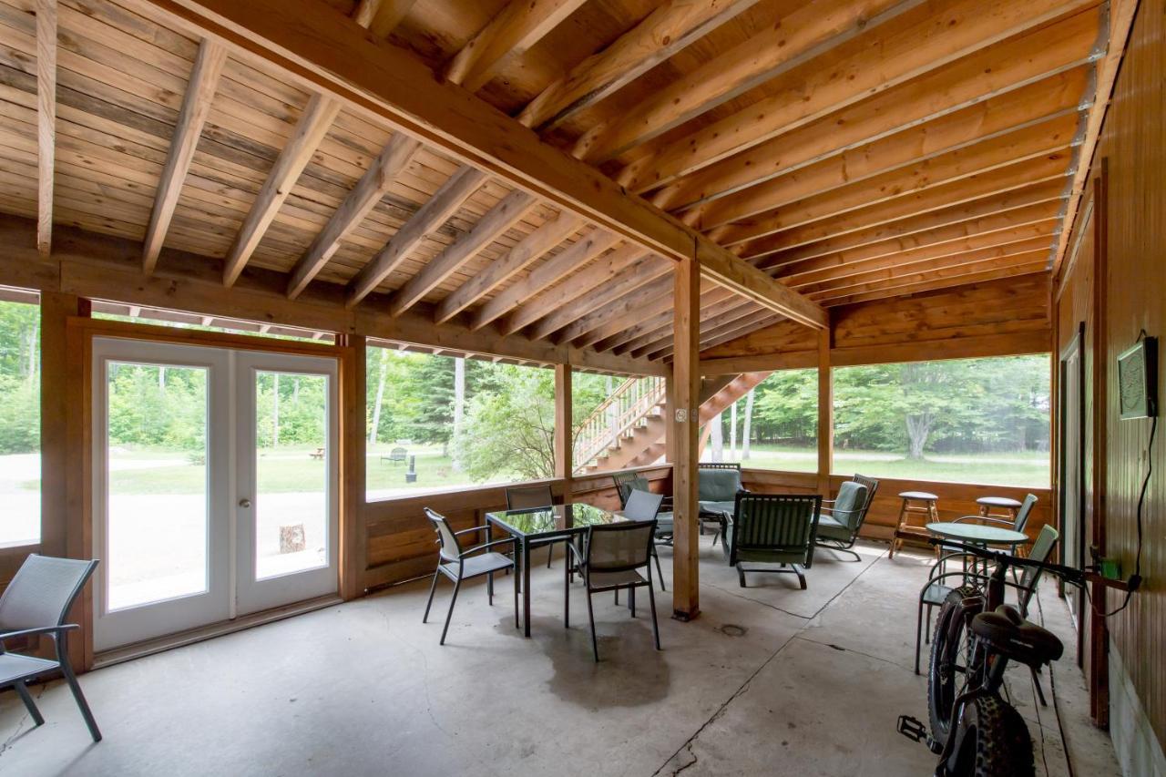 Madawaska Lodge-Cottage Extérieur photo